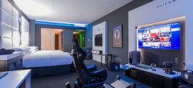 اتاق خاص علاقمندان به بازی های رایانه ای در یک هتل